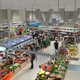 Imagen para el artículo titulado Por qué la mayoría de supermercados y grandes superficies no tienen ventanas al exterior